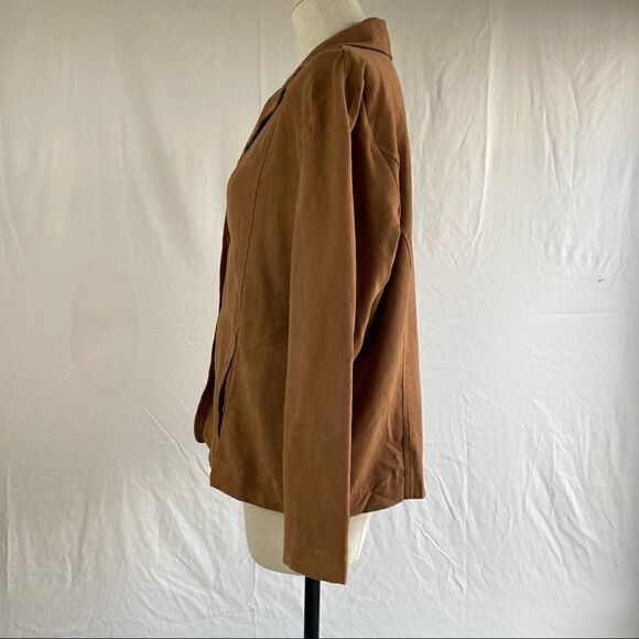 Drapers and Damon’s Petite Coat - Picture 4 of 7